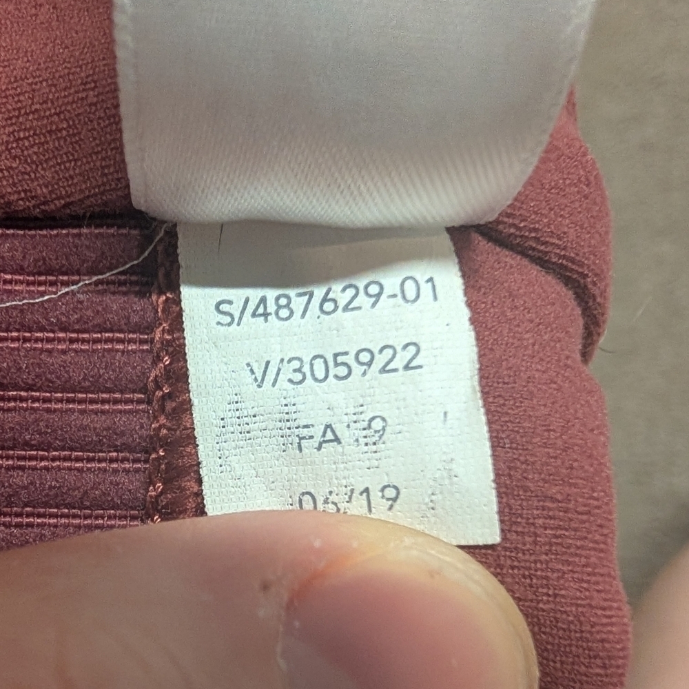 Athleta Aura Heel Tight Maple Red High Waisted Pants Powervita Women's XS - Picture 9 of 11